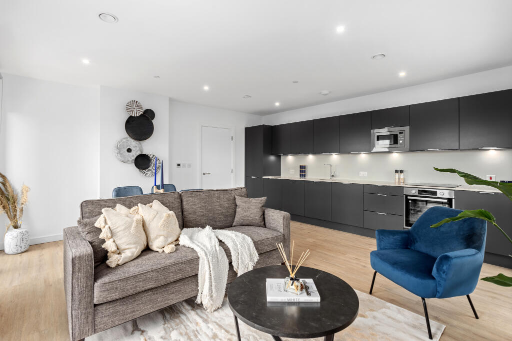 Plaistow Road, London, E13