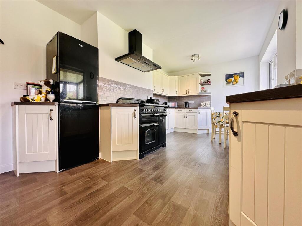 Kitchen Breakfast Room