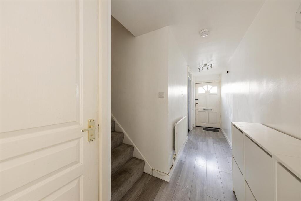 Corn Way E11