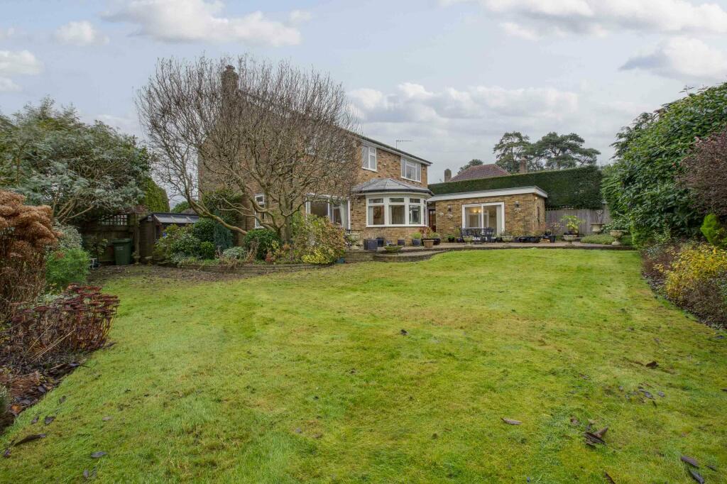 4 Gables Close, SL9 0PR (LOW RES)-18
