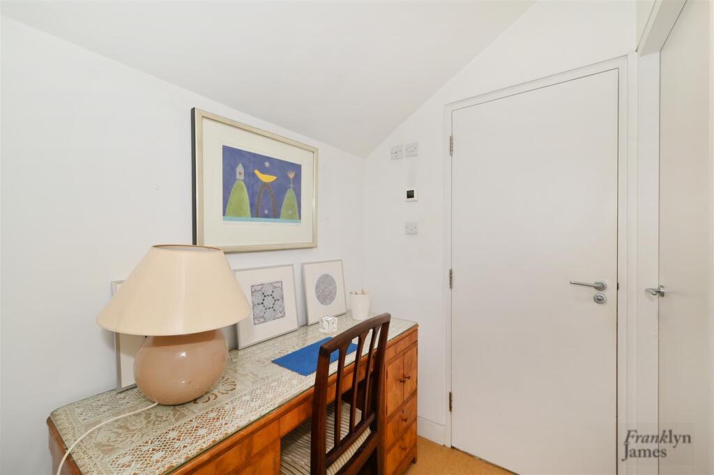 The-Listed-Building (8).JPG