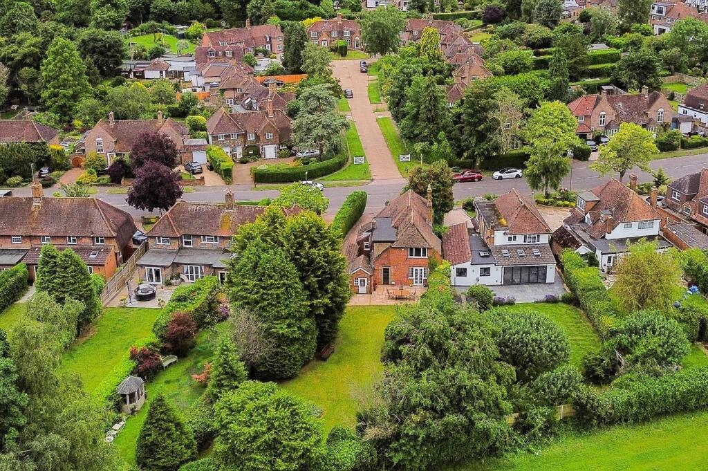 TATTENHAM WAY-20.jpg