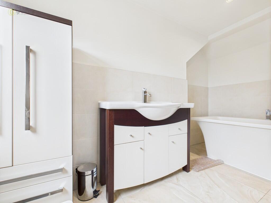 CAM03830G0-PR0161...