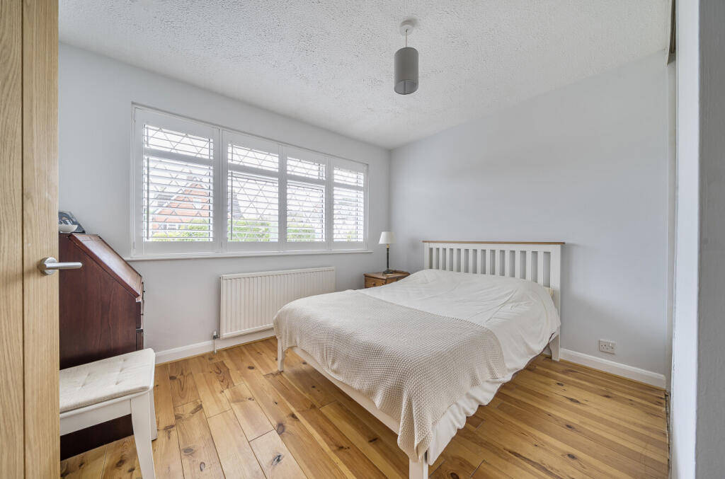 1347052-18-68b846...