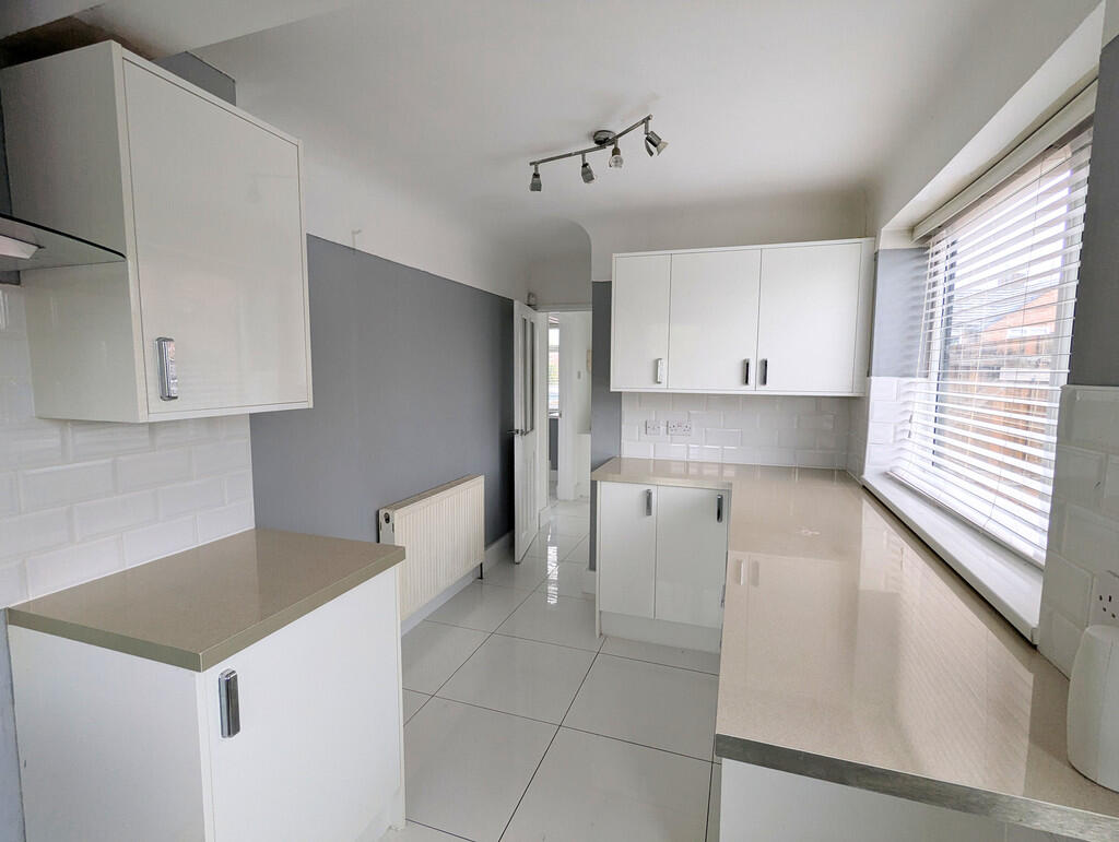 PXL_20250415_0925...