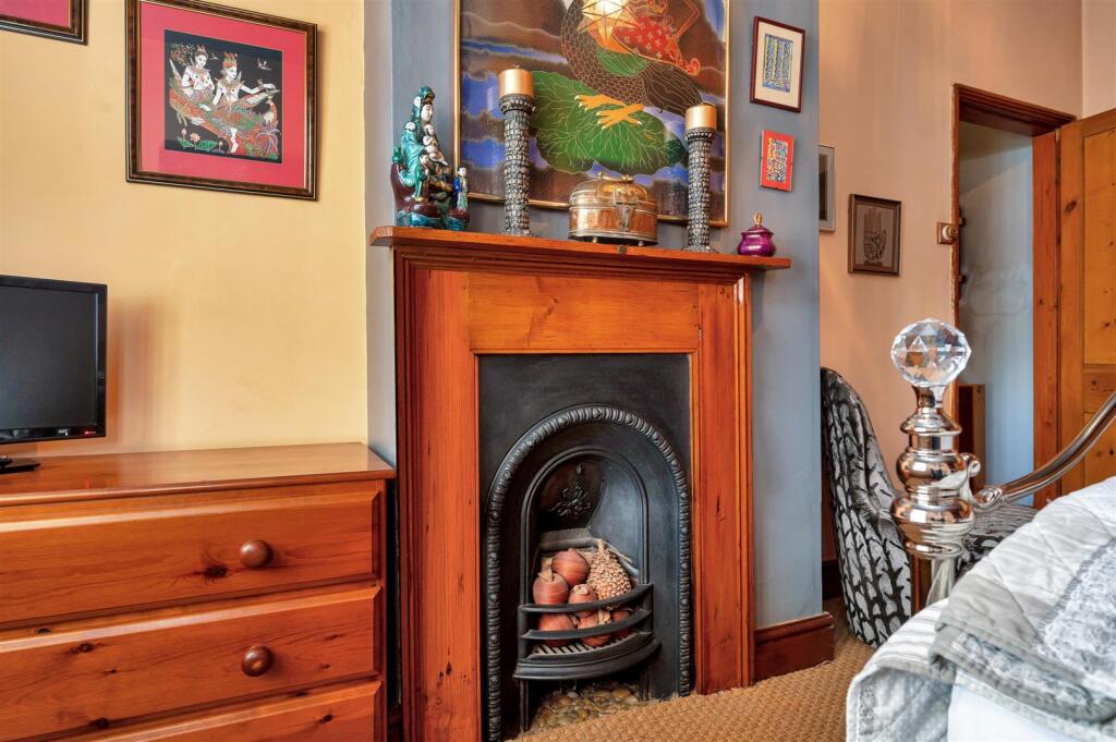 23a High Street PH-37.jpg