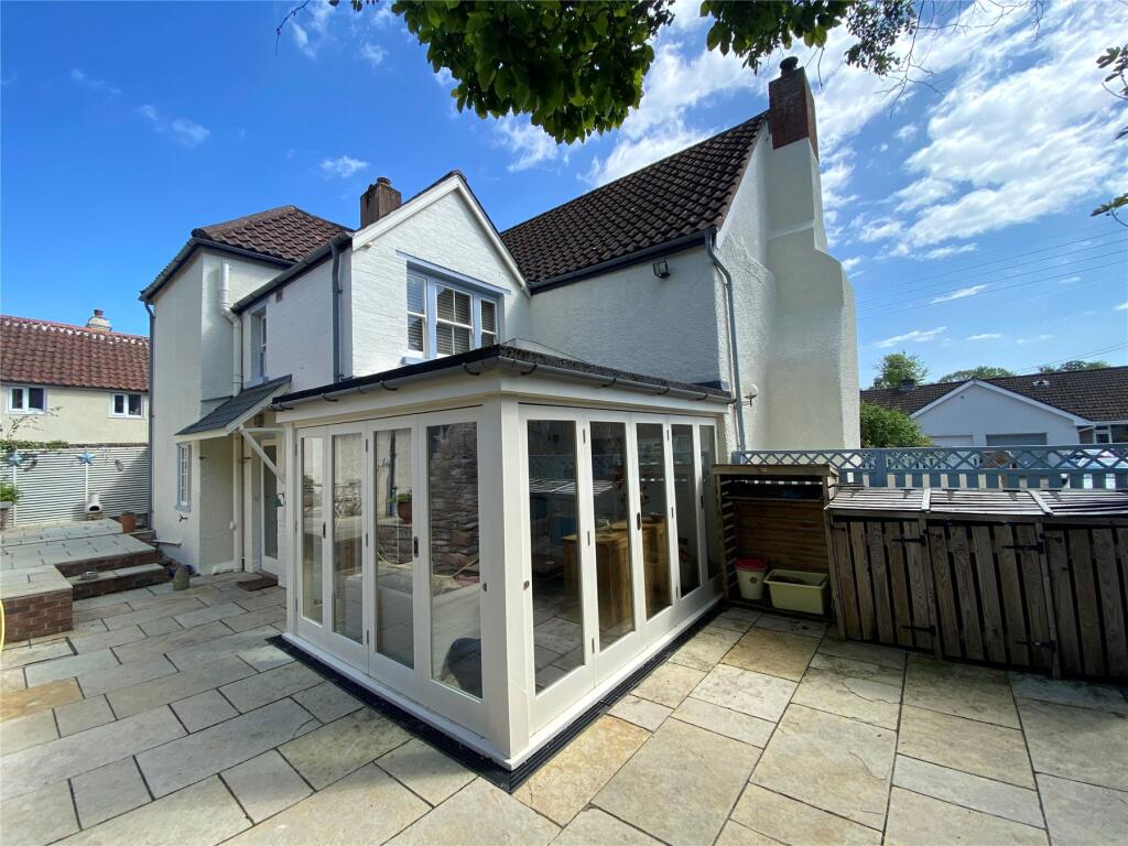 Rear Aspect