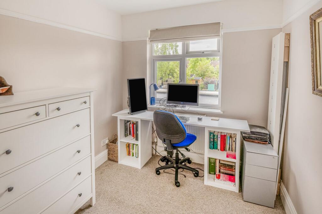 Office/Bedroom 4