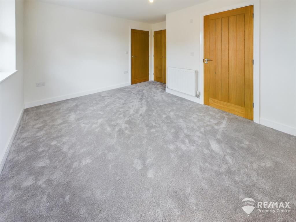 Bedroom 2.jpg