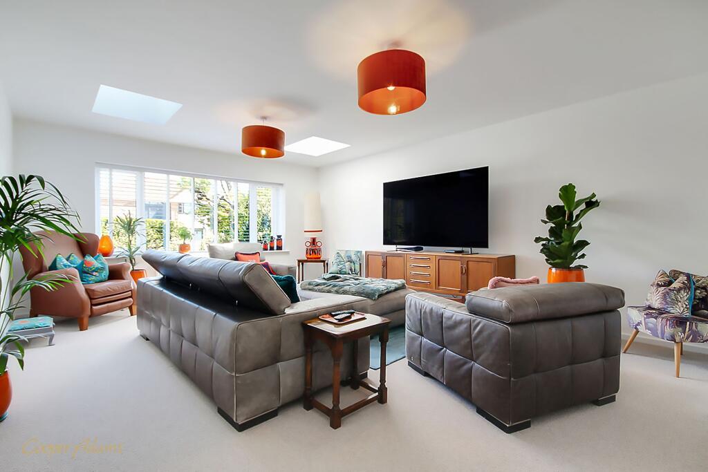Separate Sitting Room