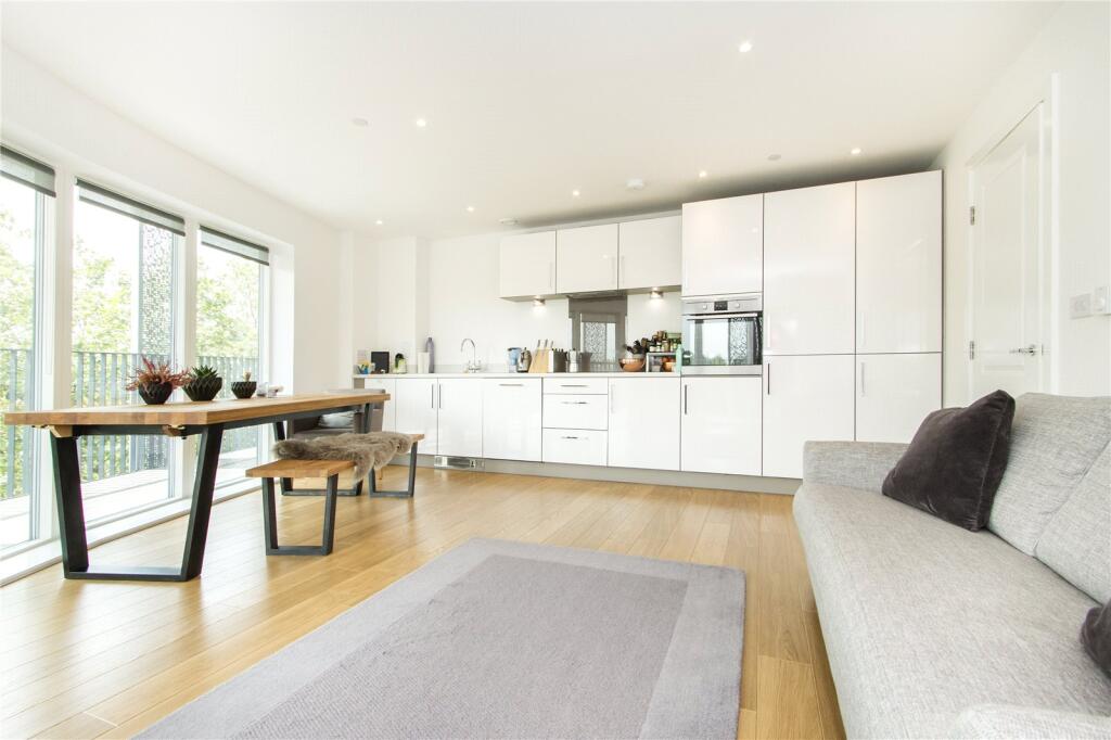 Kitchen/Reception