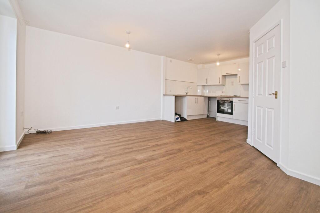 Living/Dining Area
