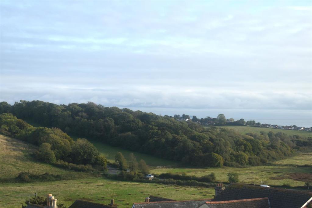 Views 2.JPG
