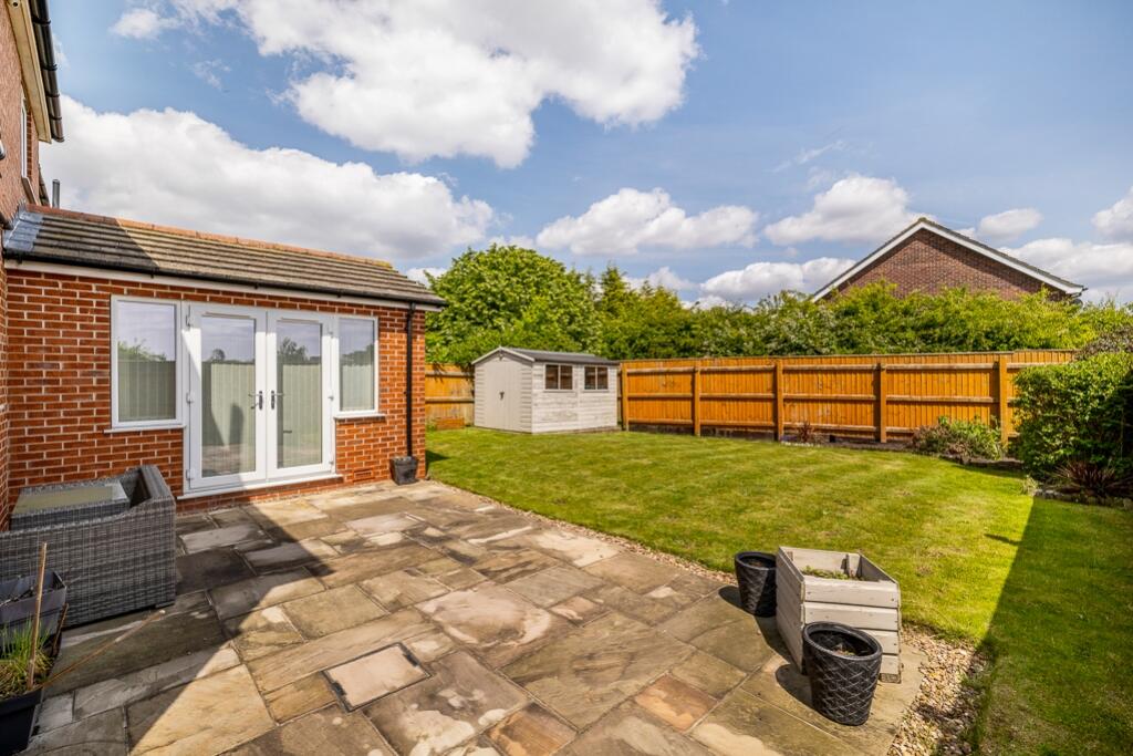 55 Sir Isaac Newton Drive (Wyberton)-7