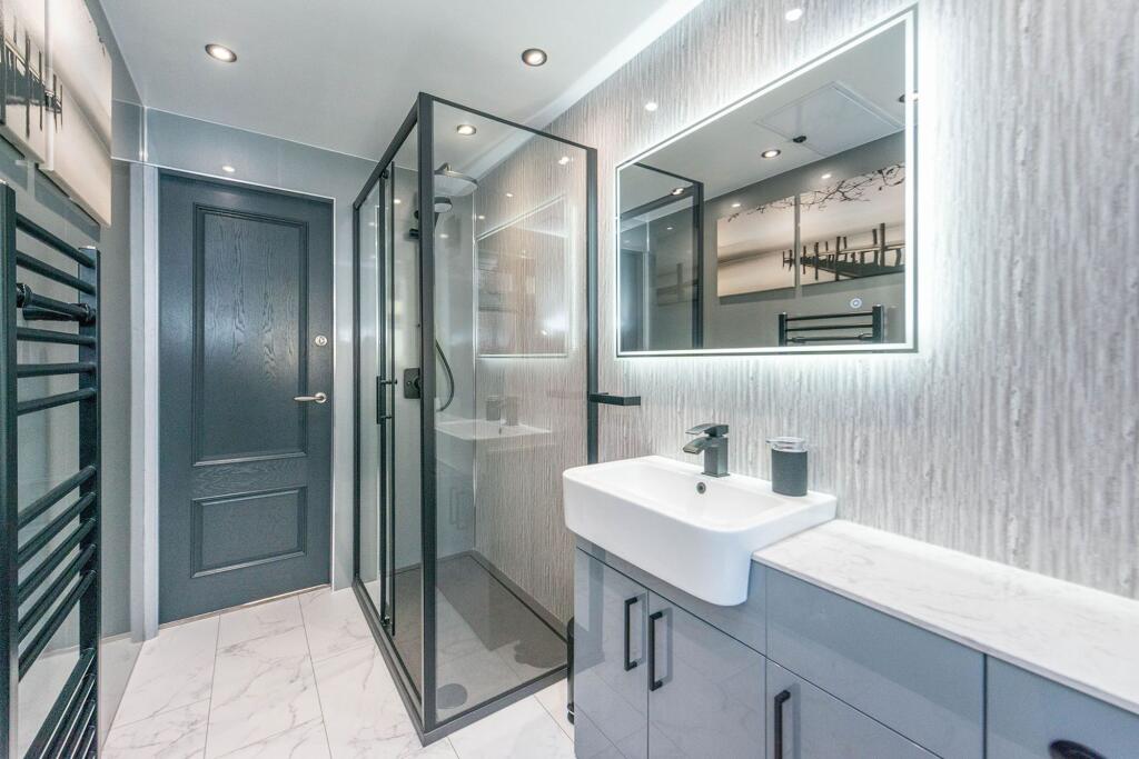 BEDROOMS AND BATHROOMS