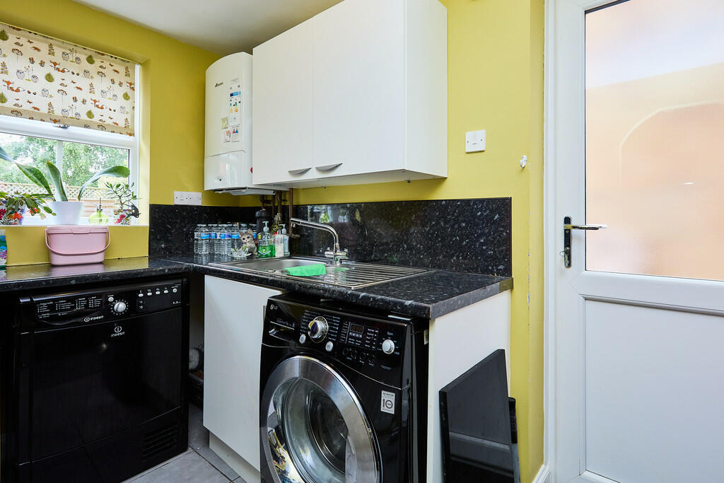 Edward Knight 202...