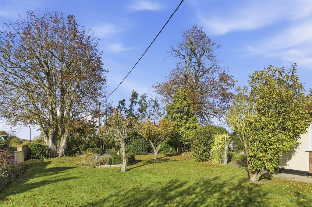 South View Bungalow 22.jpg