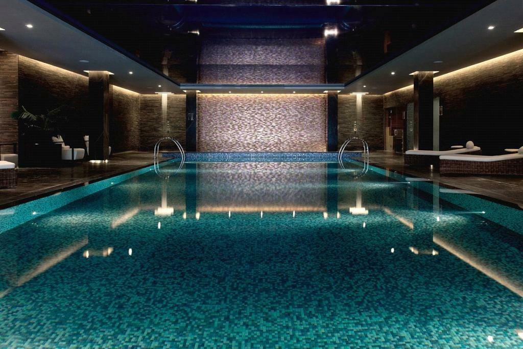 Pool.jpeg