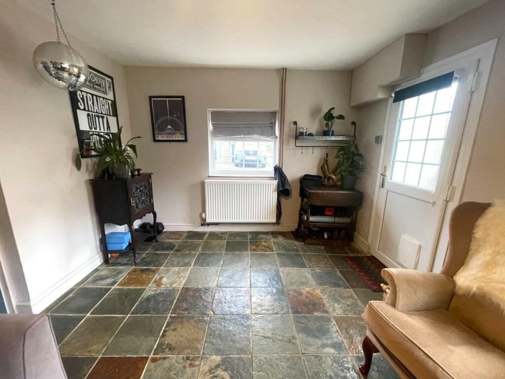 Living Room 3.JPG