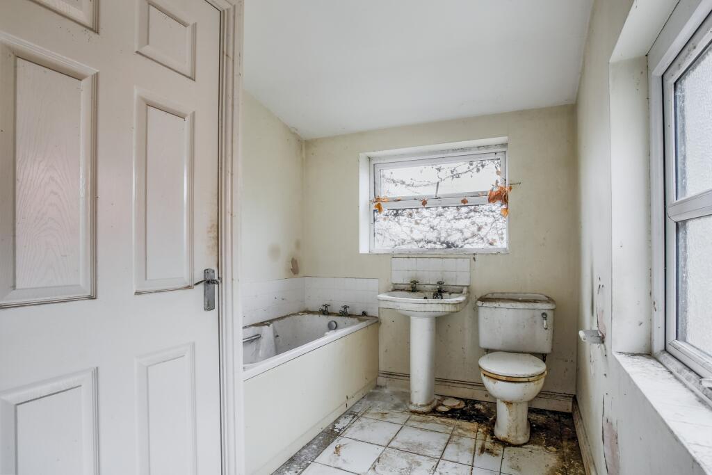 Lyndhurst, Prescot Road, Melling, Liverpool, L31 1AW