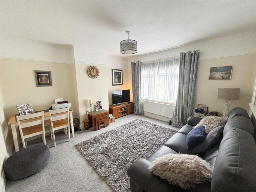 Living room.jpg