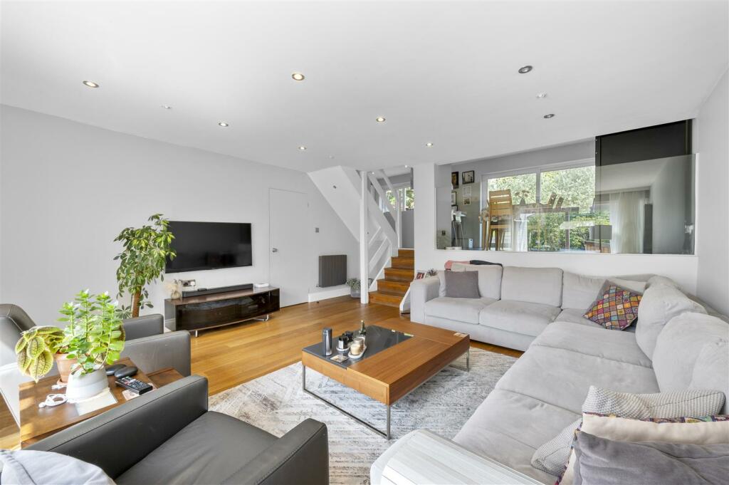 70 Cottenham Park Road,3.jpg