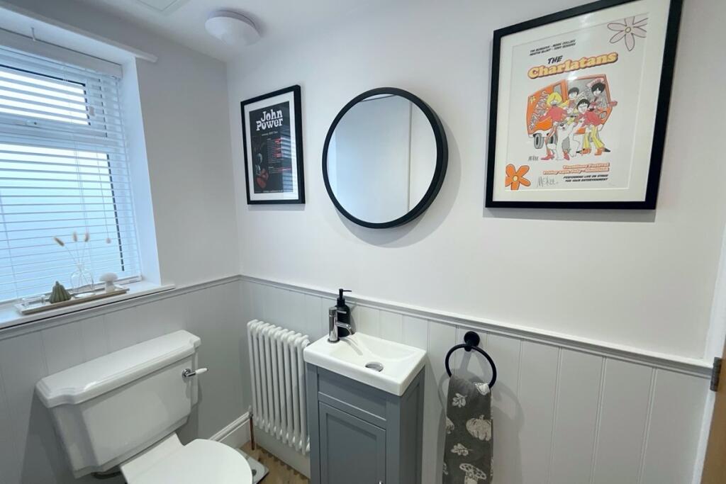 downstairs cloakroom