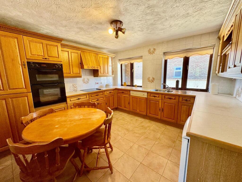 PHOTO-2025-06-10-15-00-38 (17).jpg