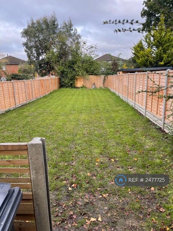 Large Private Garden 