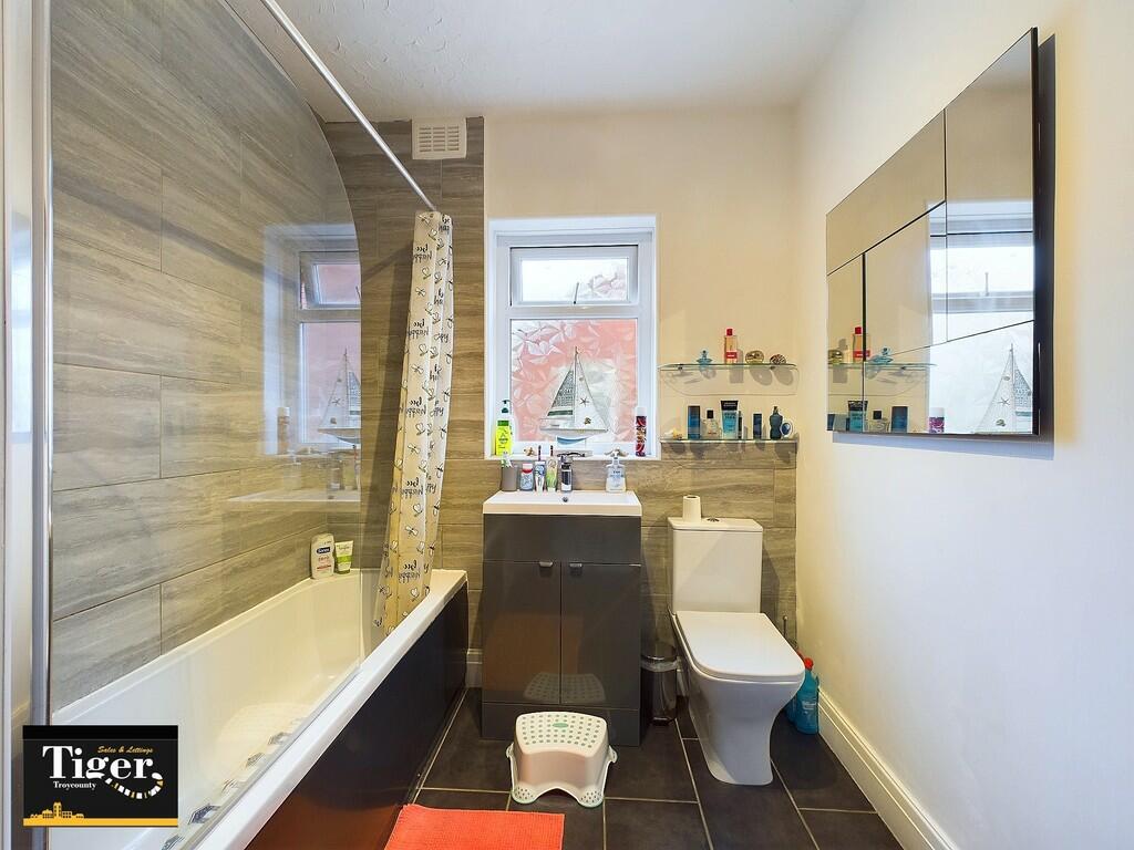 CAM03440G0-PR0190...