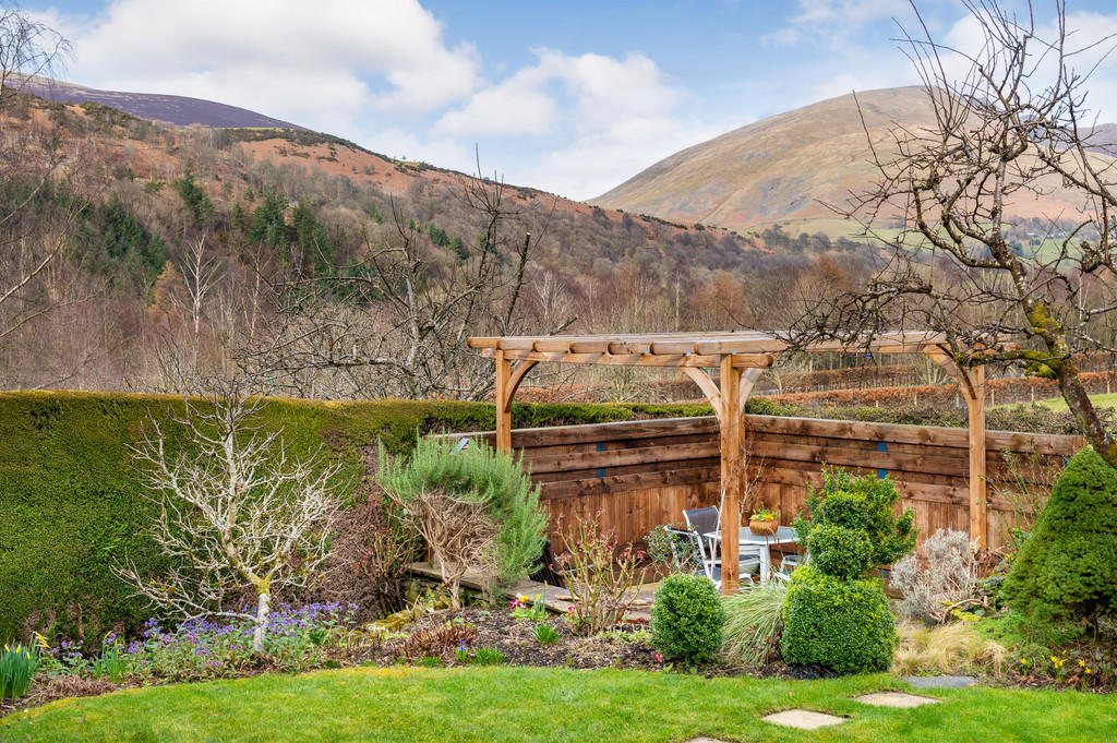 Rear Garden And V...