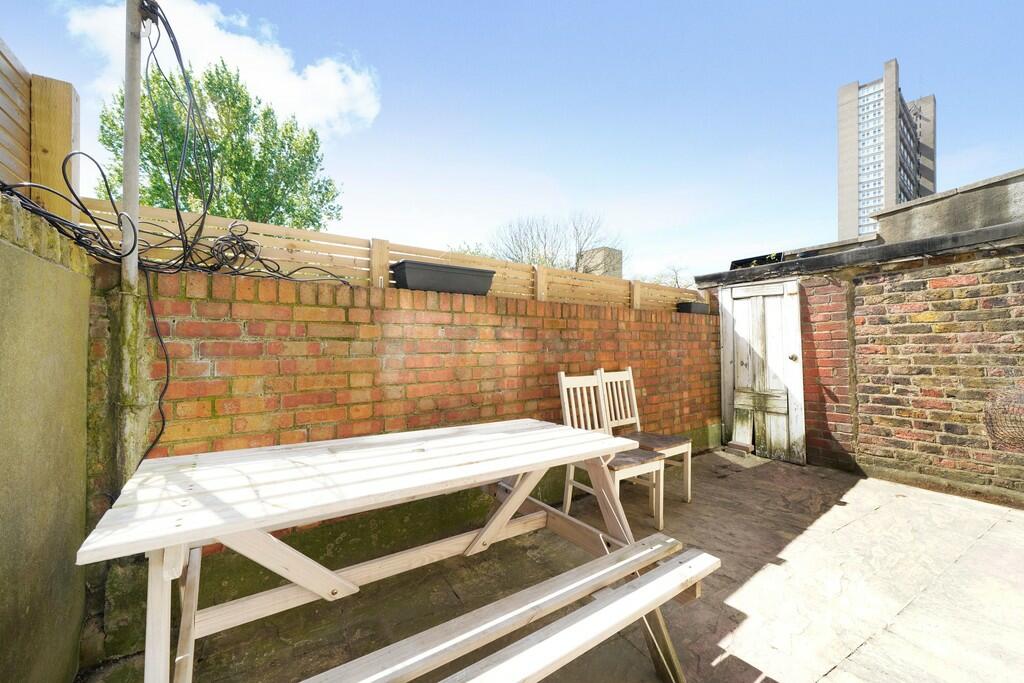 Patio garden with...