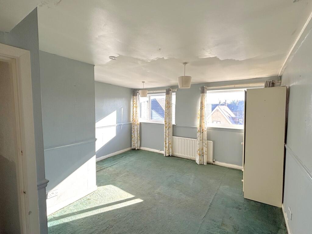 Dormer Bed 1