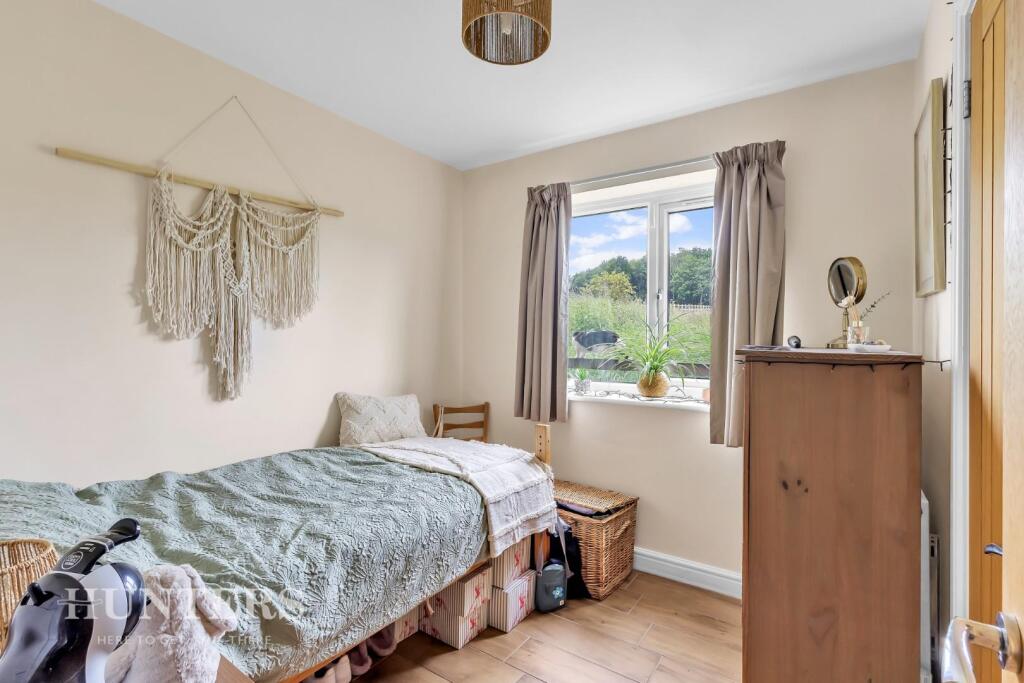 Ground Floor Bedroom (7)