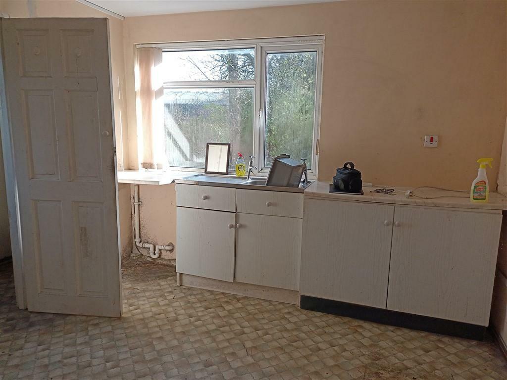 Utility / Shower Room
