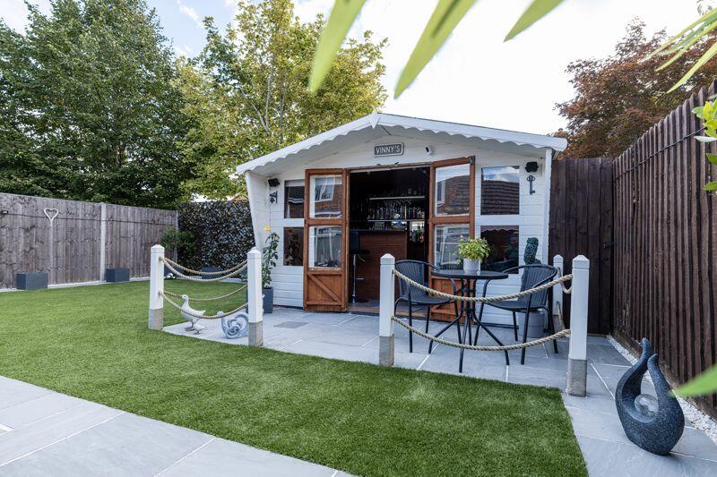 REAR GARDEN INC BAR
