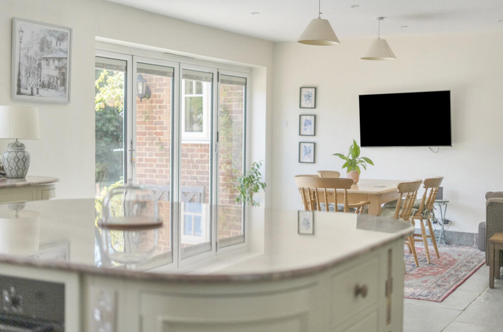 1318756-16-6867f5...