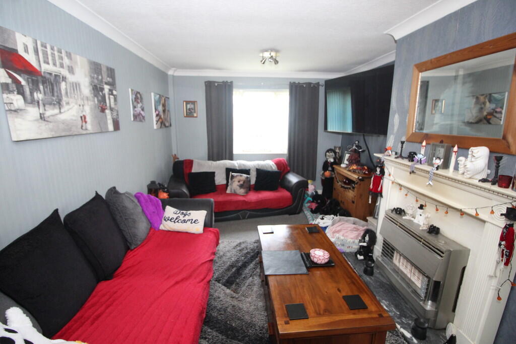 Queensway, Normanton