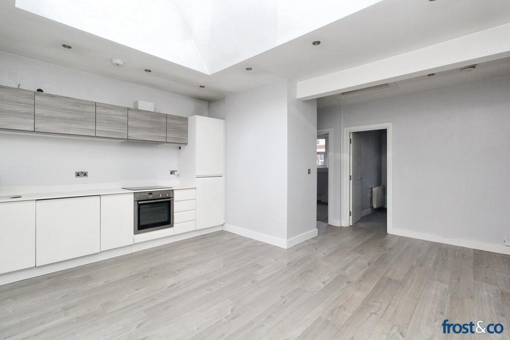 Kitchen Lounge