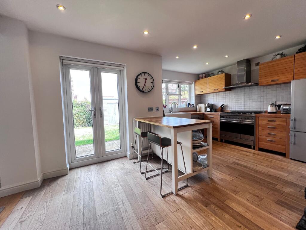 Kitchen Family Room