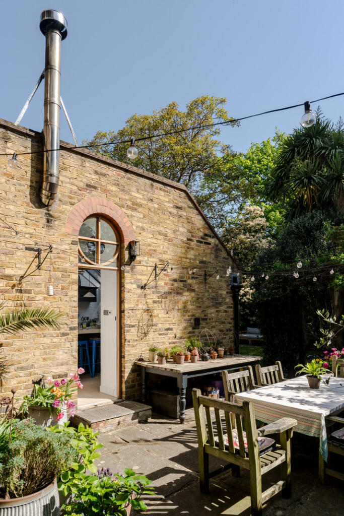 280447 - 35 Durand Garden-21.jpg