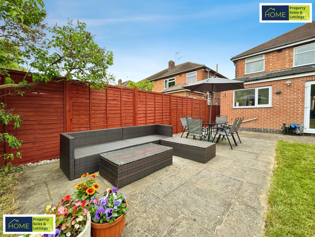 14 Deancourt Road, Leicester, LE2 6GH