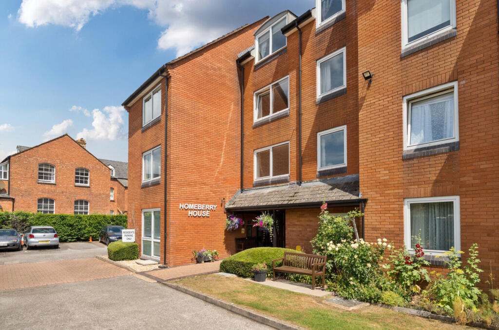 1316292-2-685d3ae...