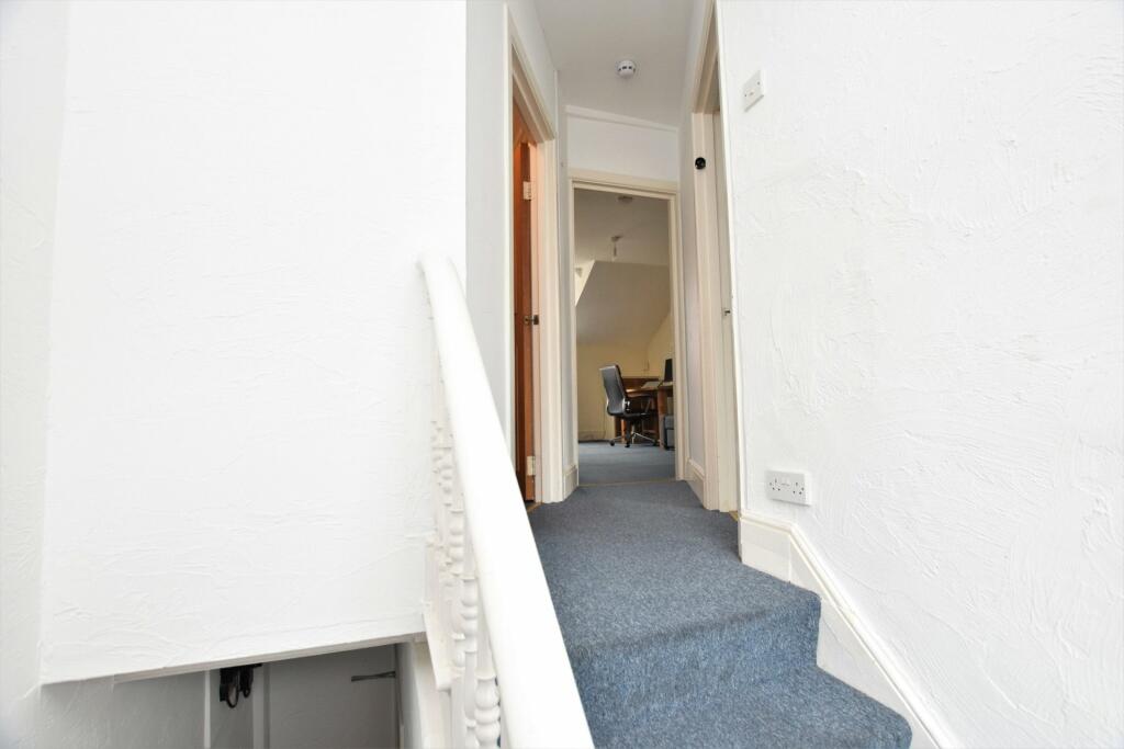 Entrance/Hallway