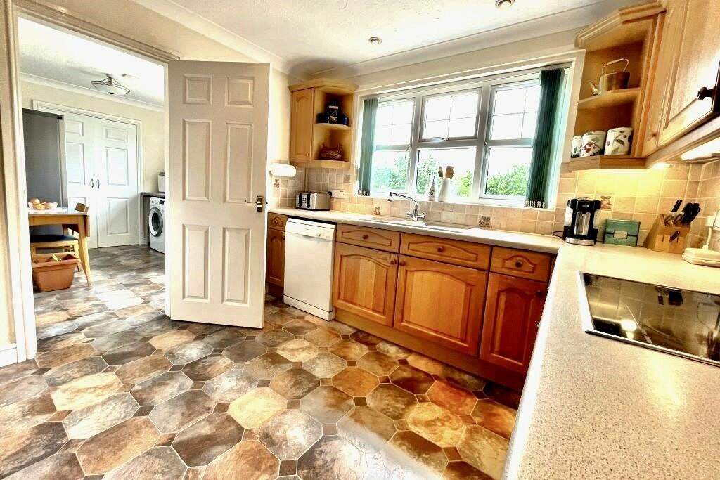 Kitchen2 Rightmov...