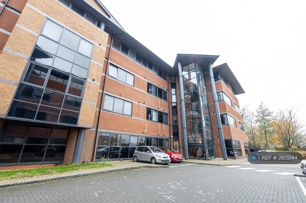 Av Hughes Properties - Short Term &amp; Flexible