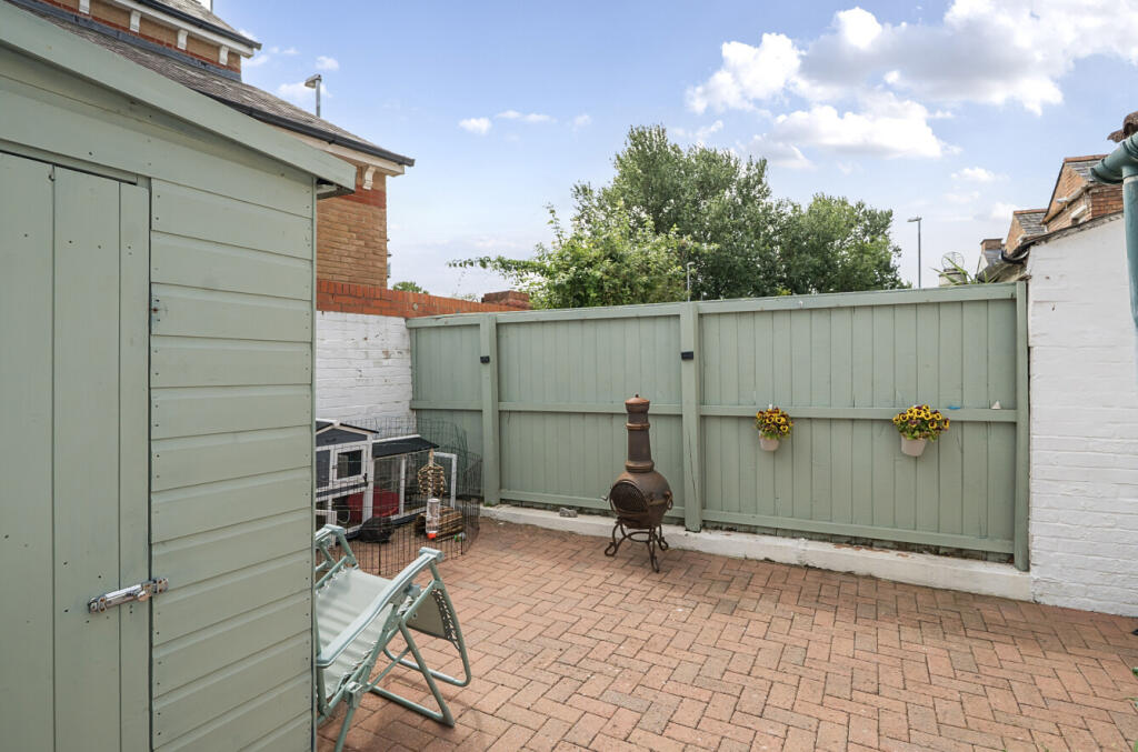 1317760-6-685edaf...