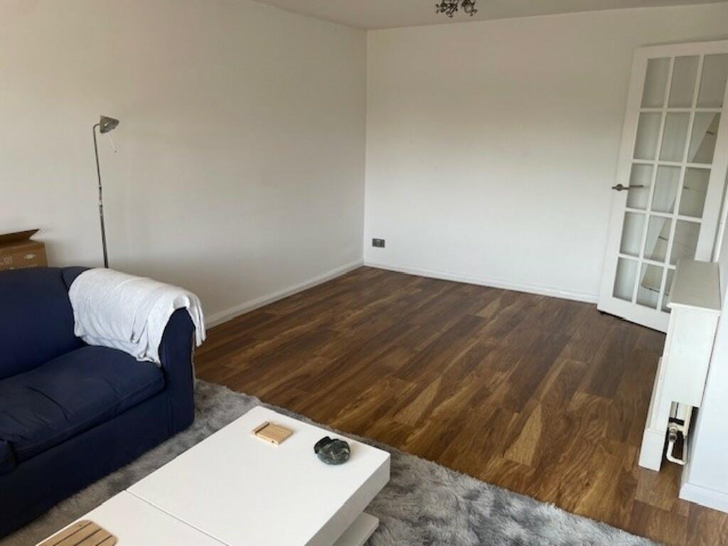 31 Uphill Way New...