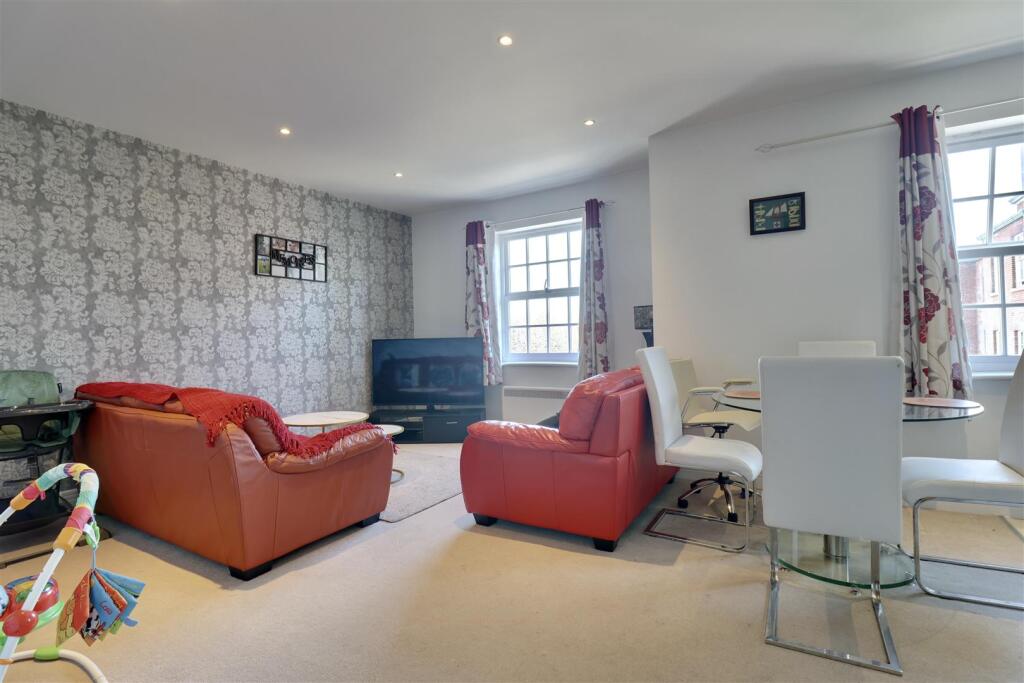 Lounge/Kitchen/Diner