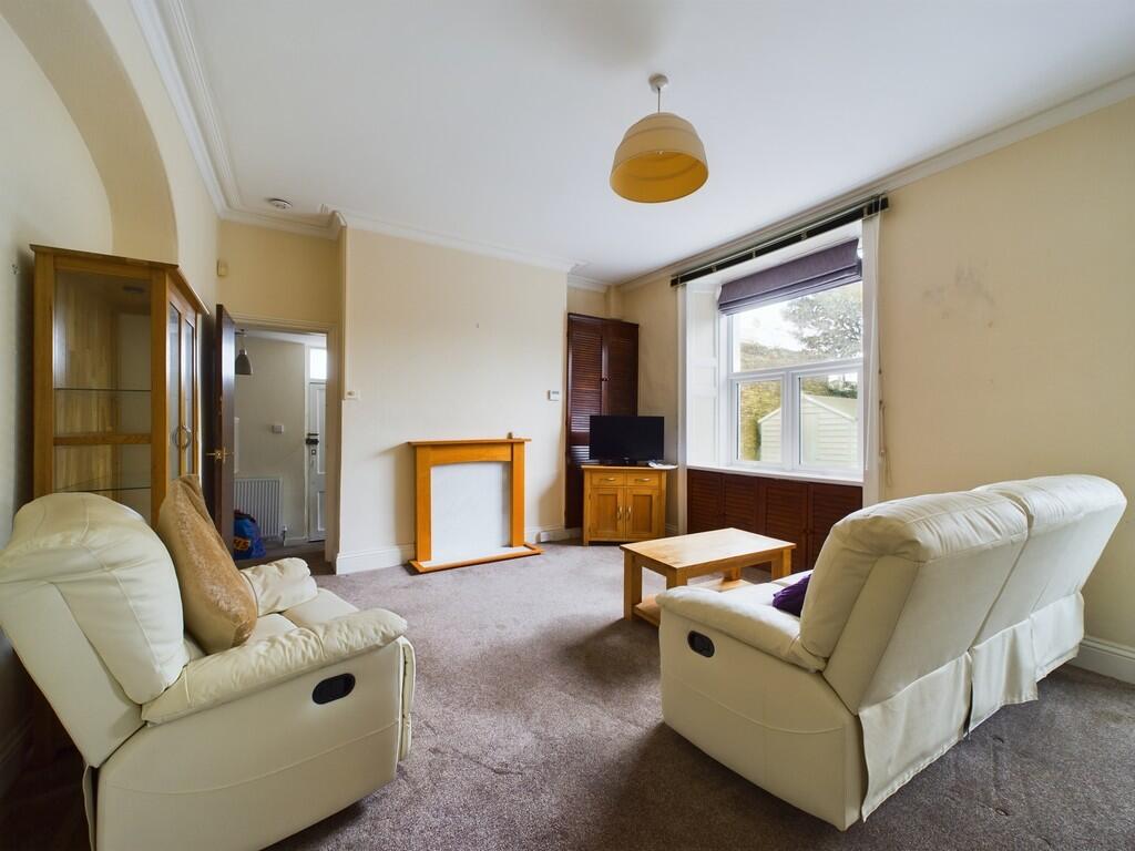 CAM02089G0-PR0409...